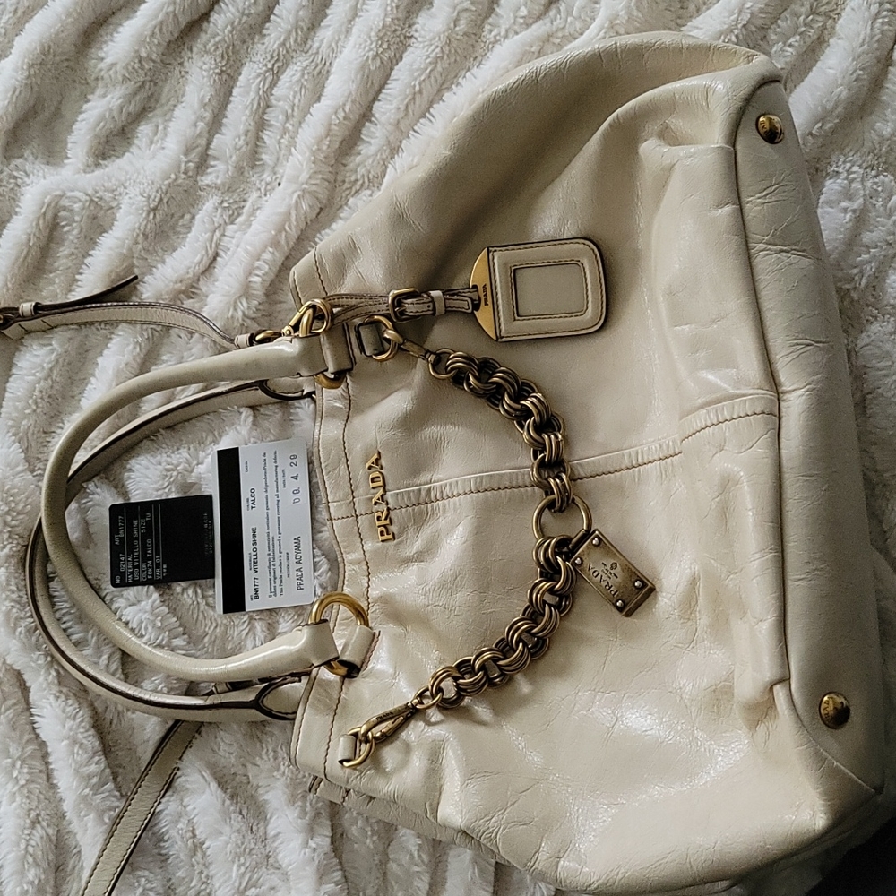 Prada Vittelo authentic